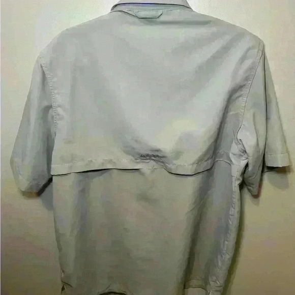 Realtree Fishing Short Sleeve Gray Button Up Mens Size Medium - Picture 3 of 13